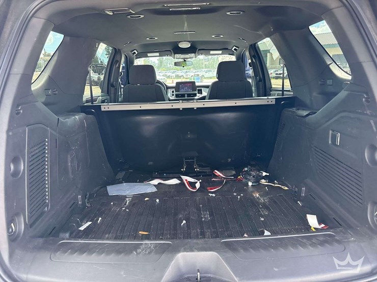 2021-chevrolet-tahoe-image-19