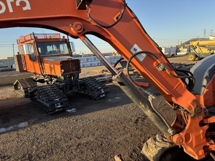 kubota-u30-image-17