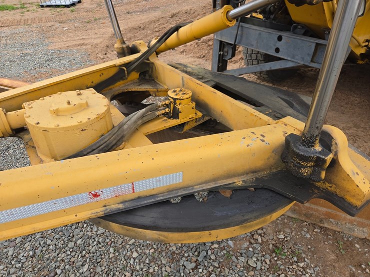 deere-772bh-image-15