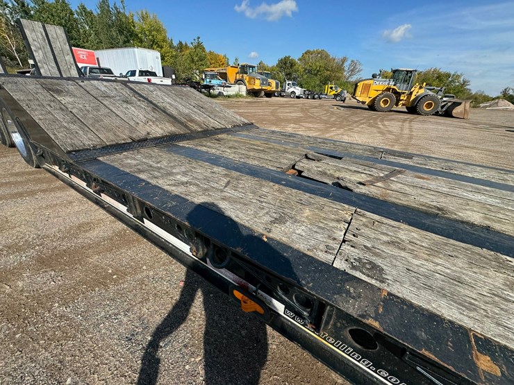 #1954-•-2016-felling-x-force-paver-special-lowboy-image-24
