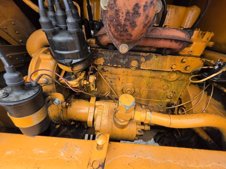 #25323-•-allis-chalmers-708c-fork-lift-image-25