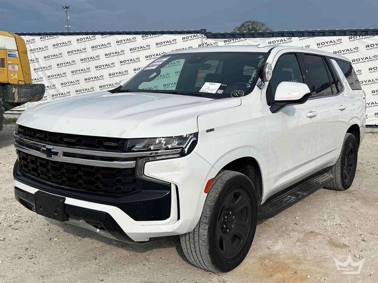 2023-chevrolet-tahoe-image-1