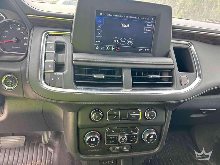 2023-chevrolet-tahoe-image-18