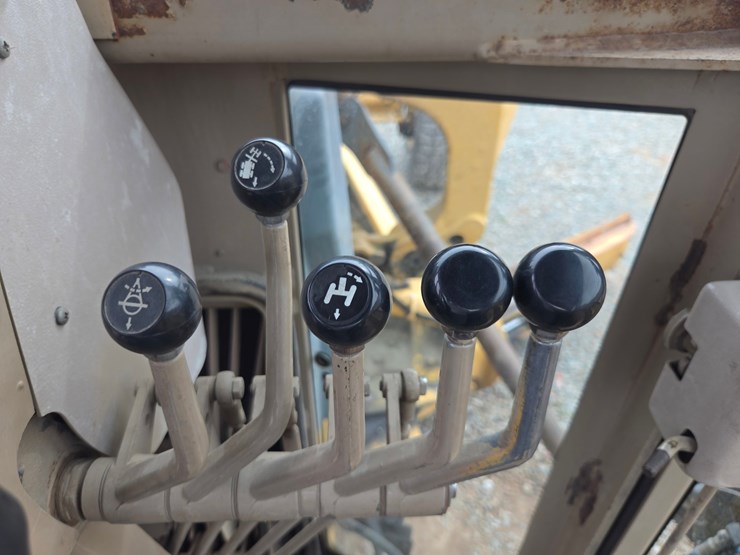 deere-772bh-image-65
