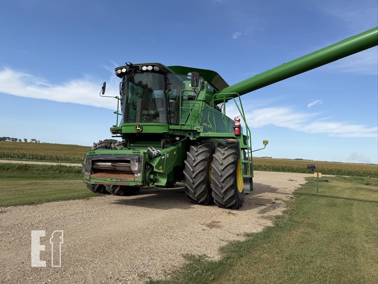 2011-john-deere-9770-sts-image-117