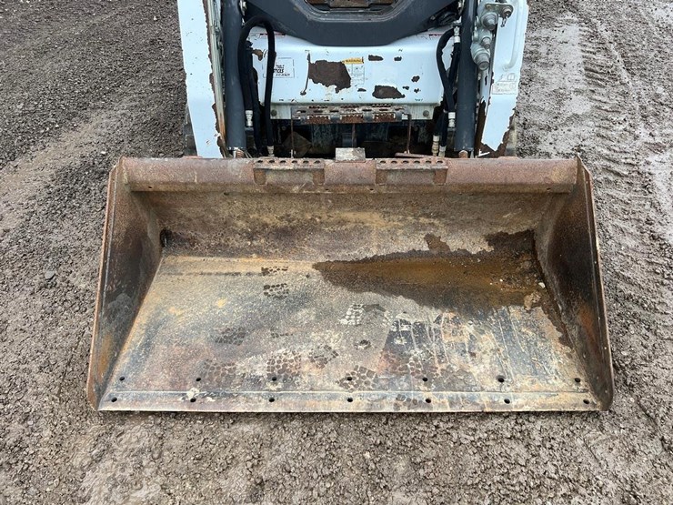 2018-bobcat-t450-image-10