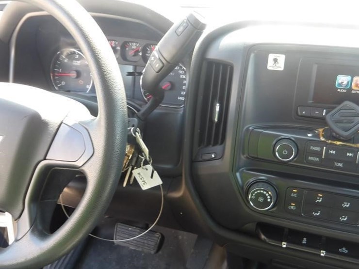 2016-chevrolet-silverado-2500-image-21