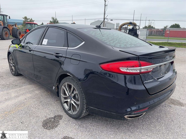 2017-ford-fusion-image-7