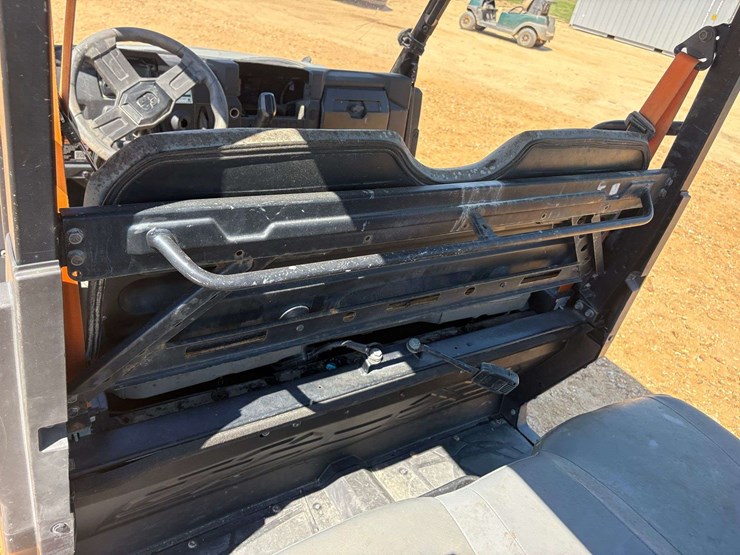 2022-polaris-pro-xd-4x4-crew-cab-utv-image-14