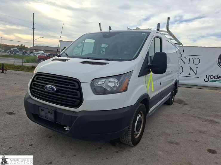 2019-ford-transit-image-1