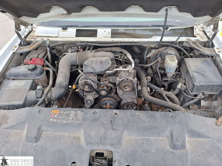 2012-chevrolet-silverado-image-9