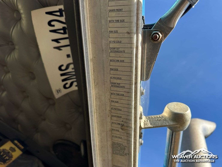 2006-kenworth-w900-image-8
