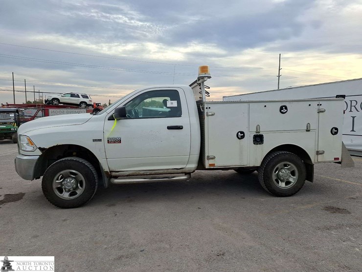 2012-ram-2500-slt-image-8