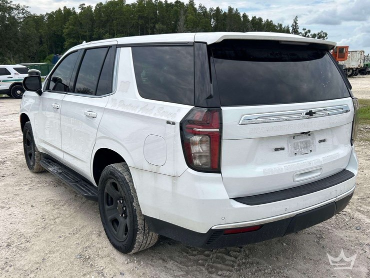 2023-chevrolet-tahoe-image-4