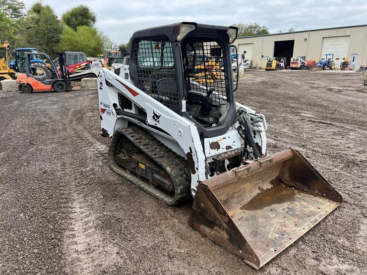 2018-bobcat-t450-image-8
