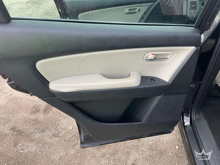2013-mazda-cx9-image-22