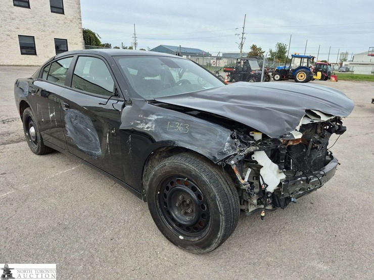 non-operable-2023-dodge-charger-image-3
