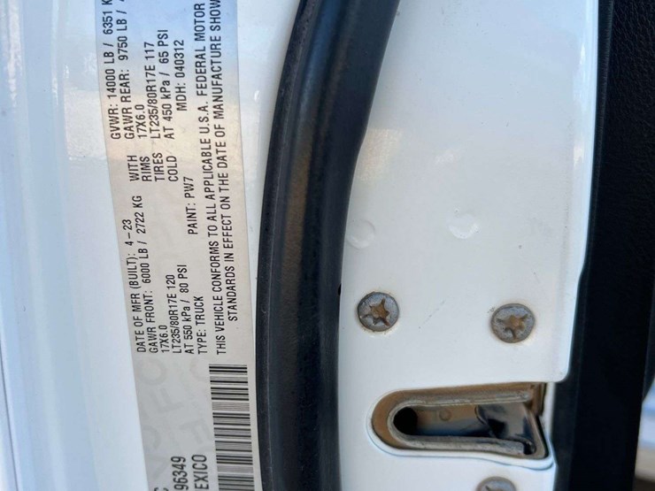 2023-dodge-3500-image-9
