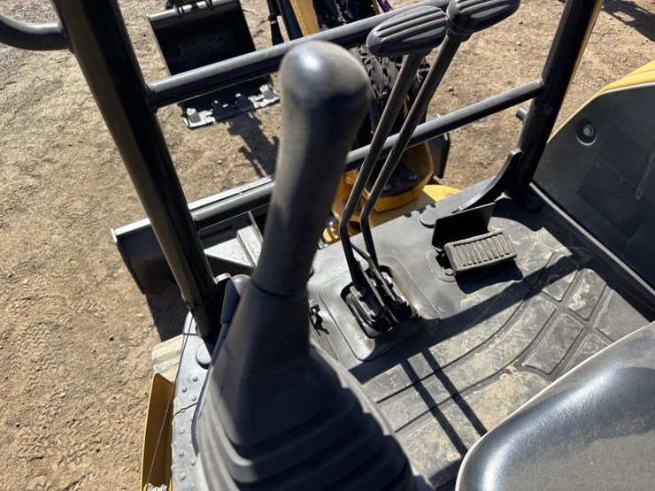 caterpillar-303e-cr-image-23