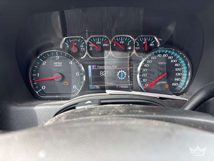 2018-chevrolet-tahoe-image-14
