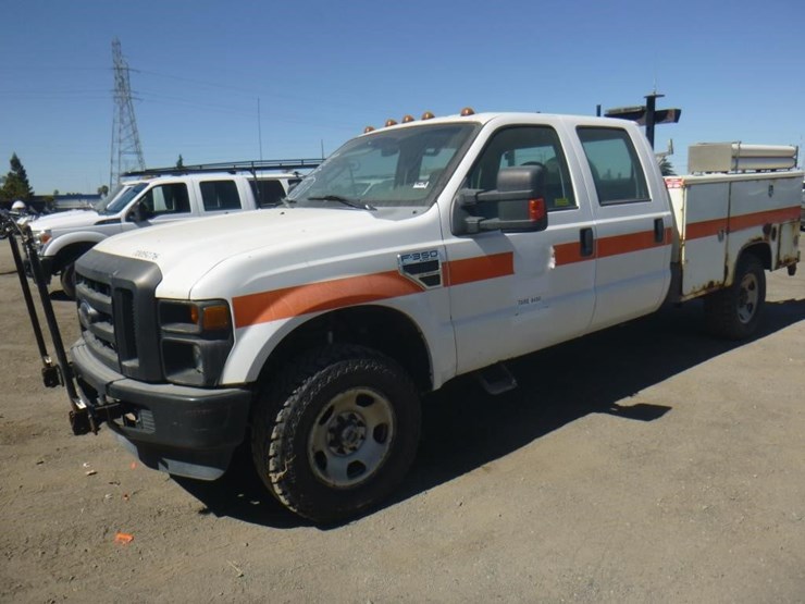 2009-ford-f350-image-1