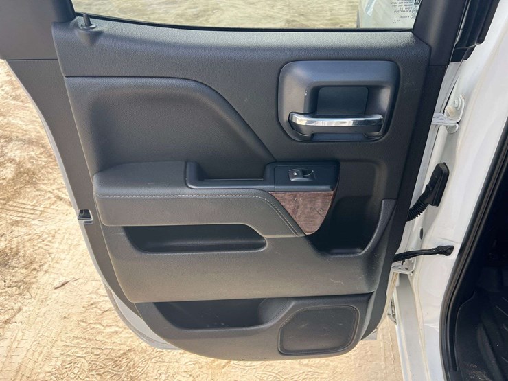 2018-gmc-sierra-1500-image-14