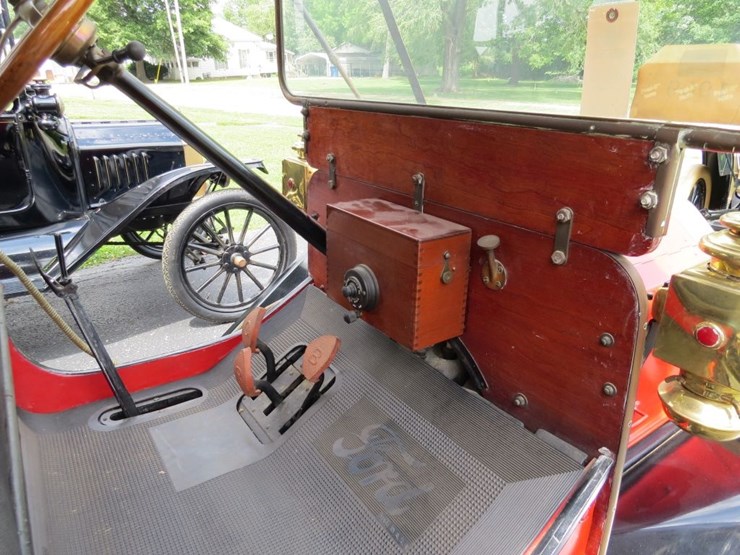 ford-model-t-image-16