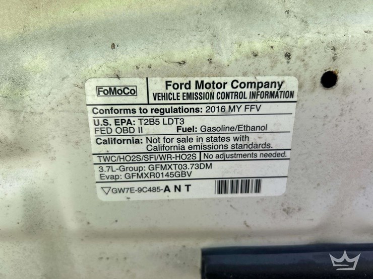 2016-ford-explorer-image-10
