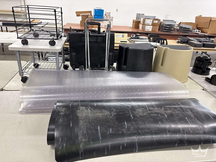 misc.-office-items-(organizers,-clocks,-mats,-stools,-carts,-and-height-adjustable-table.-image-1