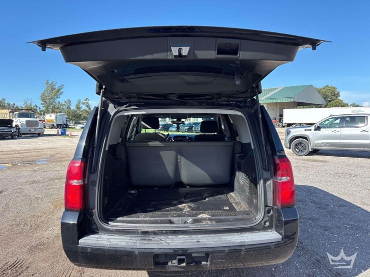 2019-chevrolet-tahoe-image-20