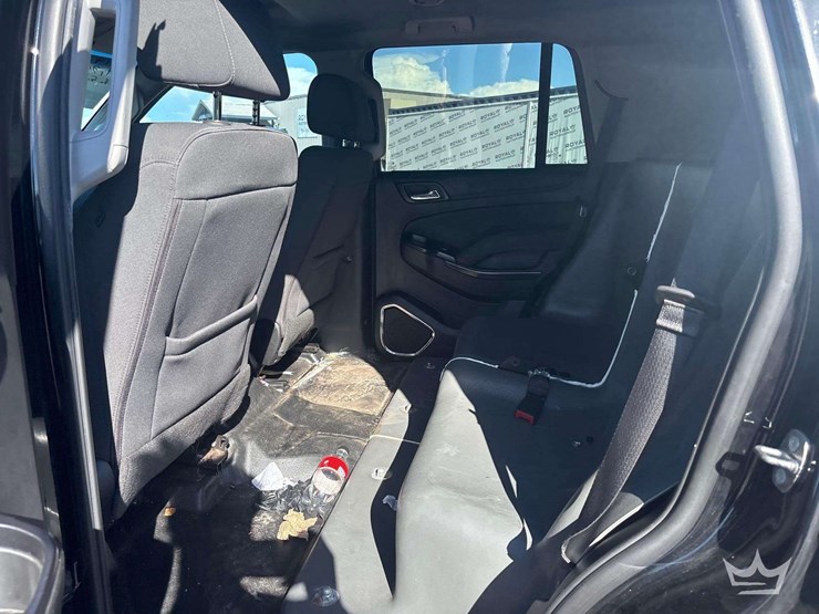 2019-chevrolet-tahoe-image-18