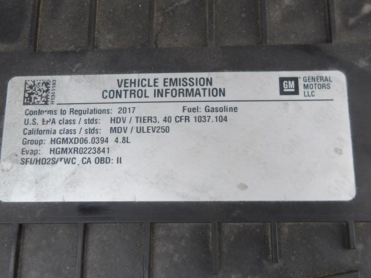 2017-chevrolet-express-2500-image-11