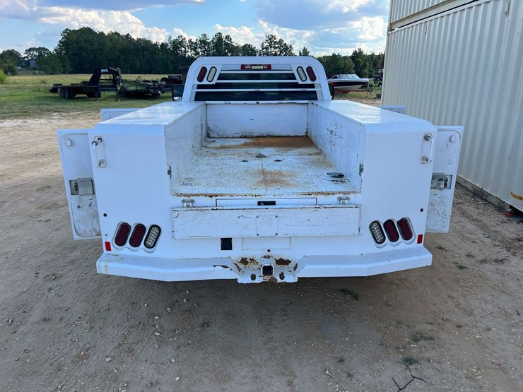 2023-dodge-3500-image-46