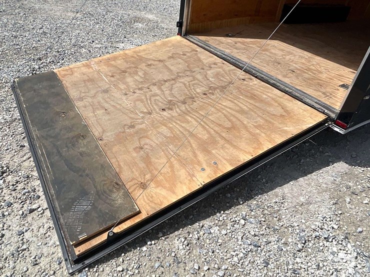 2023-douglas-trailers-24ft-t/a-enclosed-cargo-trailer-image-6