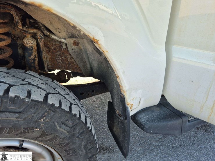2015-ford-f250-image-21