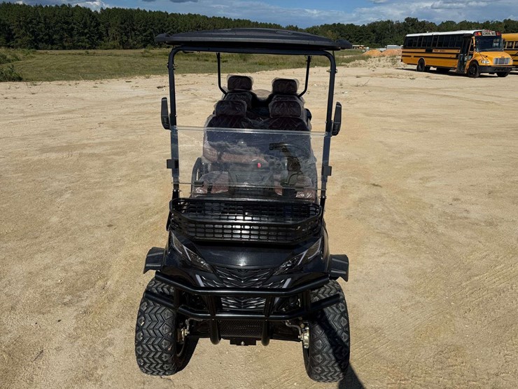 2025-sd-lanch-street-legal-6-seater-golf-cart-w/-on-board-charger-image-5