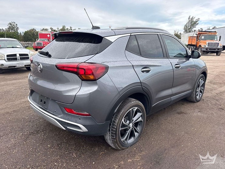 2021-buick-encore-image-3