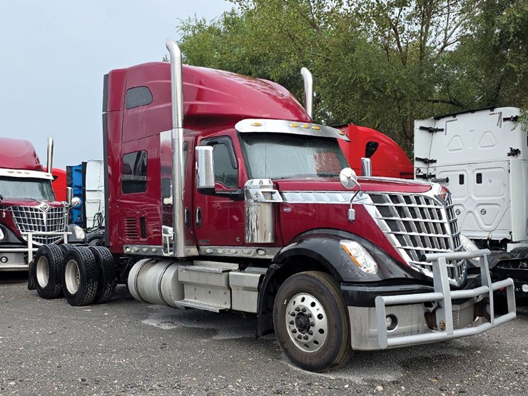 2019-international-lonestar-image-1