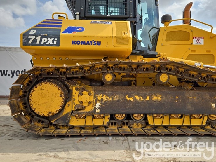 2024-komatsu-d71pxi-24-image-14