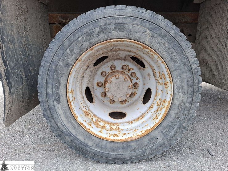 2012-ford-f450-image-18