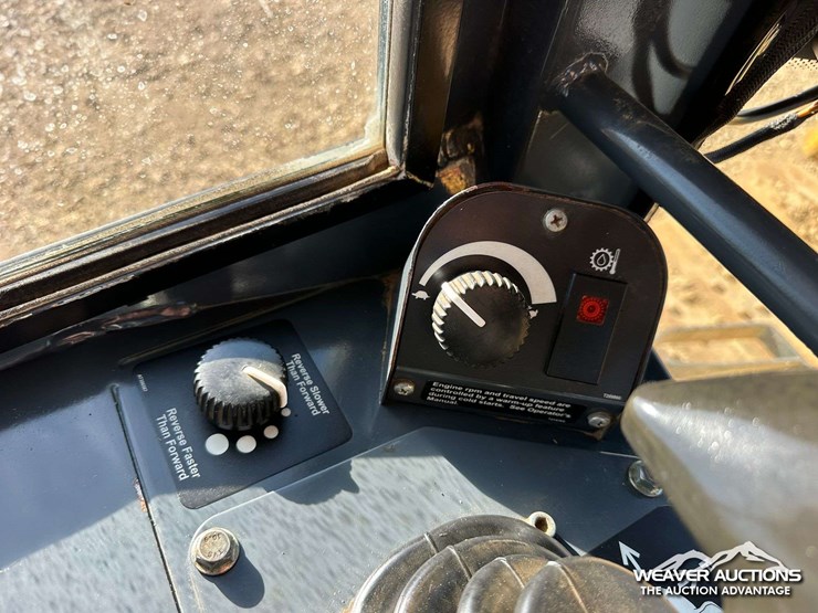 john-deere-8-image-64