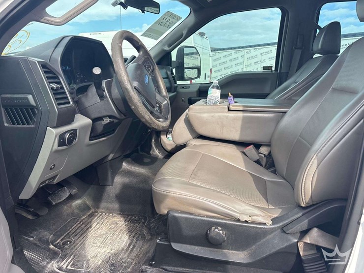 2019-ford-f250-image-12