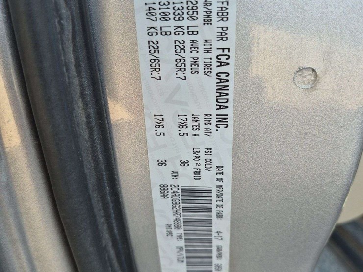 2017-dodge-grand-caravan-sxt-image-16
