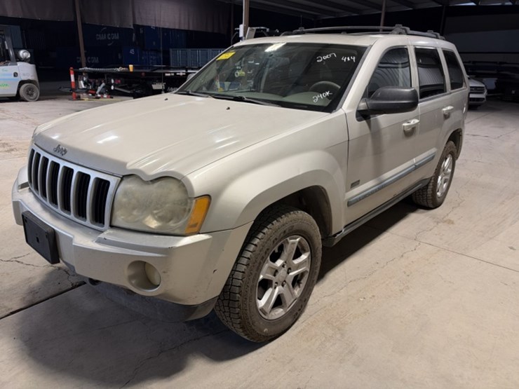 2007-jeep-grand-cherokee-laredo-image-4