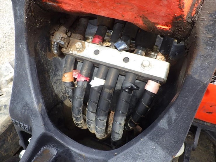 kubota-u55-5-image-14