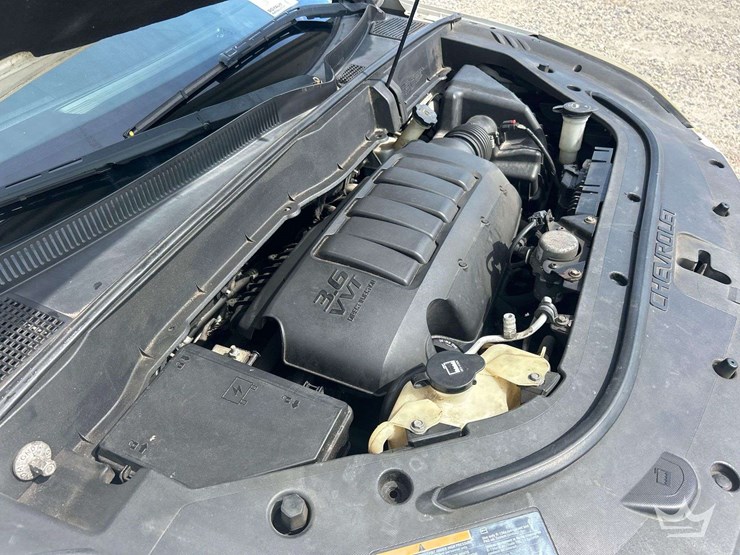 2012-chevrolet-traverse-image-9