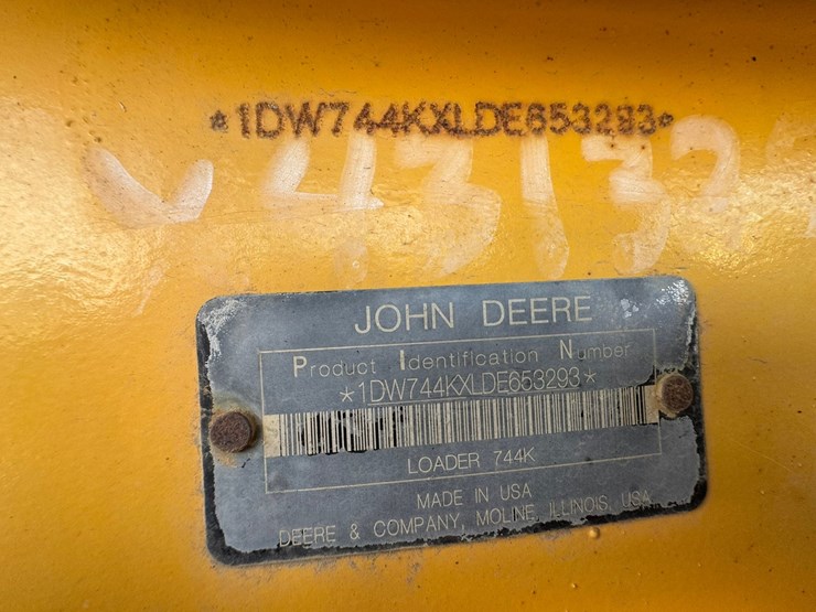 deere-744k-image-83