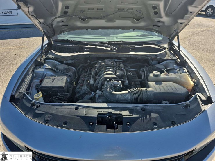 2016-dodge-charger-image-9