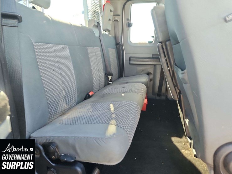 2013-ford-f350-image-41