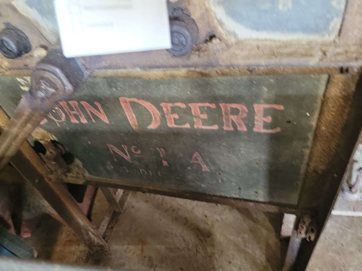 john-deere-no.-1a-feed-grinder-image-3